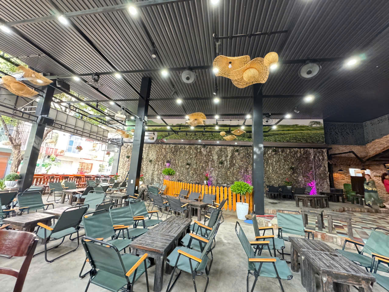 soc coffee tan phu chill 5